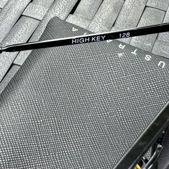 Quay sunglasses - Picture 6 of 6